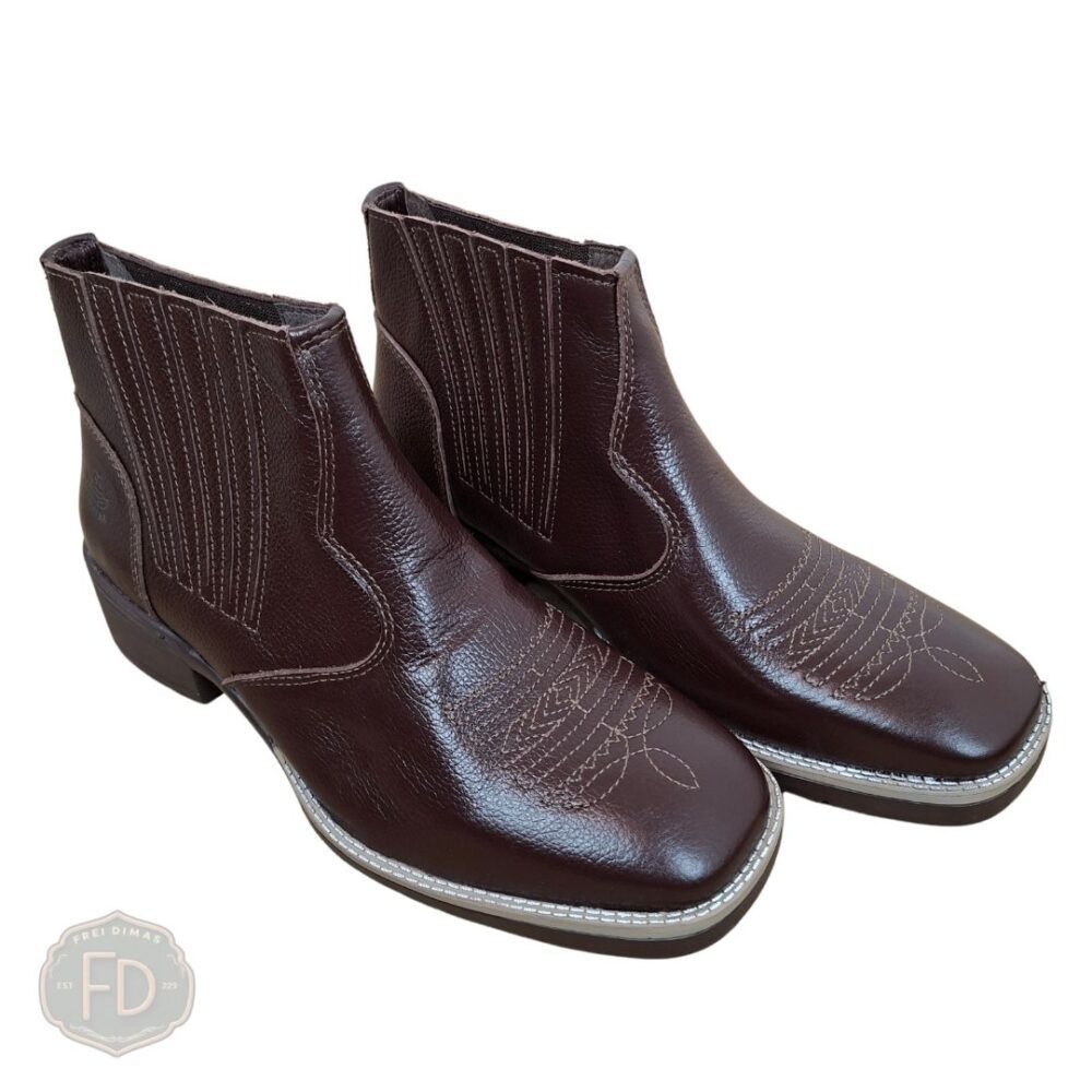 Bota Couro Legítimo Cano Curto